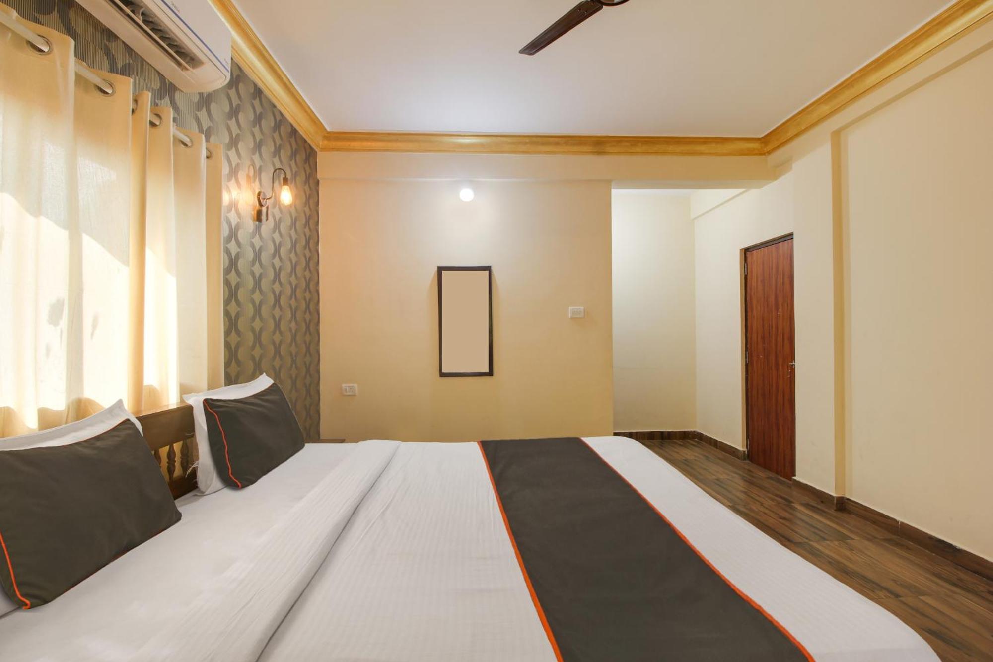 Collection O Romeos Place Baga Beach Hotel Calangute Luaran gambar
